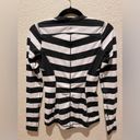 Lululemon  Base Runner Long Sleeve in Straightup Stripe Black White Photo 8