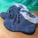 Earth Origins  Women’s Suede Fuzzy Ankle Bootie Size 6.5W Photo 8