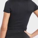 All In Motion Women's Seamless Crop Short Sleeve Top Black Small Photo 4