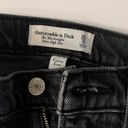 Abercrombie & Fitch Jeans Photo 1