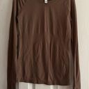 Athleta  xs long sleeve top worn once Photo 0