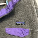 Patagonia  Synchilla Pullover in Grey & Purple size Women’s Large (L) Photo 5