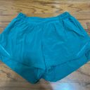 Lululemon Hotty Hot Short 2.5” 6  Photo 1