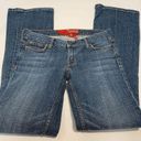 Guess  Jeans Women's Low Rise Medium Wash Straight Leg Stretch Blue Jeans Sz 27 Photo 0