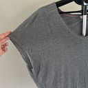 Lululemon  Devout Short Sleeve Tee Heathered Mod Medium Grey Photo 3