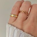 American Vintage Vintage “Simone” Gold White Silver Sparkle Ring 6.5 Simple Classic Stacking Femme Jewelry Photo 2