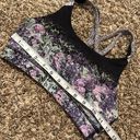 Lululemon  Energy Sports Bra Size 4 Photo 4