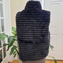 Gallery Grooved Black Tiered Faux Fur Reversible Pocket Zip Up Vest Size Medium Photo 3