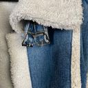 Pretty Little Thing [NEW]  Mid Blue Wash  Crop Denim Jacket Photo 2