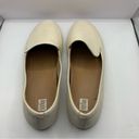 FitFlop   Leather white Slip on Penny Loafers Kiltie Womens Size US 10 comfort Photo 4