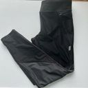 Second Skin  Yogo Athletic 8” Inseam Athletic Athleisure Leggings Black Medium Photo 10