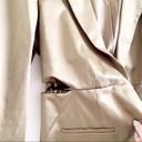 Good American  Fit and Flatter Sateen Blazer Tan Size 4 Cutout Pointed Lapel Photo 7