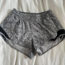 Lululemon Hotty Hot Short 2.5” Photo 0