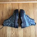 Dr. Martens Doc  Sinclair Distorted Leopard Camo Platform Boots Womens US 6 Khaki Photo 5