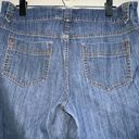 Faded Glory  Womens Cropped Jeans Size 14 Medium Wash Stretch Photo 3