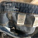 Time And Tru , size 14 denim shorts Photo 5