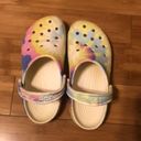 Crocs  Unisex BAYA TIE-DYE CLOG Women’s Size 8 & Men’s 6 White Multi Photo 2