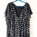 Lane Bryant  Black Floral Dress Size 24 Asymmetrical Hem Flutter Sleeve Curvy New Photo 5