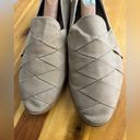 American Eagle  Betsey Taupe Woven flats size 8.5 Photo 3