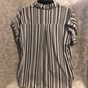 Eden & Olivia  Top Blouse Size Medium Photo 5