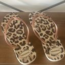 Havaianas Leopard  size 6 Photo 0