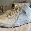 Nike Women’s Dunk High Sail Gum Photo 3