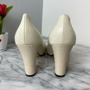 Taryn Rose  Neutral Cream Peep Toe Heels 39.5/9.5 Career Photo 5