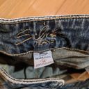 Silver Jeans Silver Lowrise Flare Jeans Womens Size 28 Slight Distress and Acid Wash Photo 9