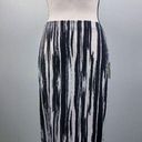 Forever 21 🍎5/25 NWT Striped Abstract Patterned Skirt Elegant Casual Photo 0