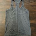 Lululemon Swiftly Tech gray racerback tank top size 8 Photo 2