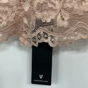 Lulus NEW  LACE PINK ROSE BRALETTE size small Photo 6