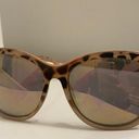 Guess Sunglasses Photo 1