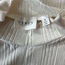 Cyrus  mock neck sleeveless top in white cream Photo 3