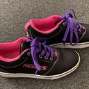 Heelys shoes size 7 Photo 2