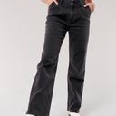 Hollister Ultra High-Rise Black Pleated Dad Jeans Photo 0