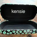 Kensie  | hard shell eyeglass case. Photo 7