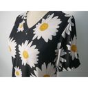 Daisy Women's Black & Yellow  V-Neck Tee S #3324-B3 Photo 2