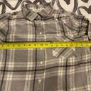 Old Navy the Classic Shirt Flannel Shirt Photo 4