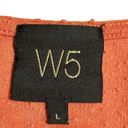 W5  Women’s Size Large Textured Pom Pom Polka Dot T-Shirt Front Twist Tie Top Photo 1