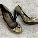 DKNY  gold pavlova metallic heels 8 Photo 0