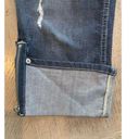 Guess NWOT distressed  capri jeans with zipper bottom. Sz 28 Photo 2