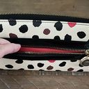 Anne Klein  Coated Canvas Wallet with Cheetah Spots. Photo 5