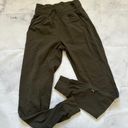 Zyia Ascend Joggers in Olive Photo 2