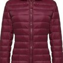 Wantdo Women's Hooded Packable Ultra Light Weight Short Down Jacket Wine Red XS Photo 0