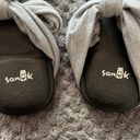 Sanuk  Black Gray Stretch Sandals Size 7-7.5 GUC #3023 Photo 2