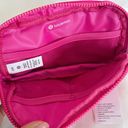 Lululemon Everywhere Belt Bag Sonic Pink 1L Photo 3