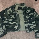 Love Tree Camo jacket  Photo 1