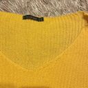 Boohoo  Yellow Long Sleeve V Neck Sweater Size M/L Photo 2