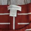 Christopher & Banks  Women's Large Long Sleeve Pullover Sweater Rust & White EUC Photo 2