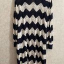 89th and Madison  women's large long sleeve white / blue longer cardigan Photo 3